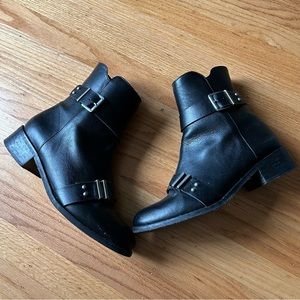 Novacas moto boots in black vegan leather
